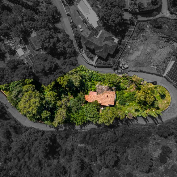 Plot in La Montua