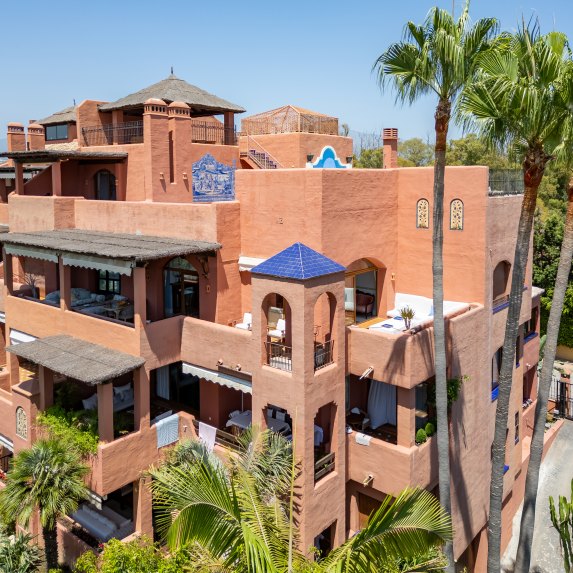 Penthouse Alhambra Del Golf