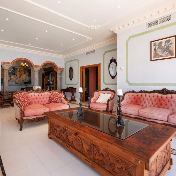 Penthouse Alhambra Del Golf