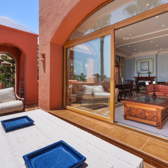 Penthouse Alhambra Del Golf