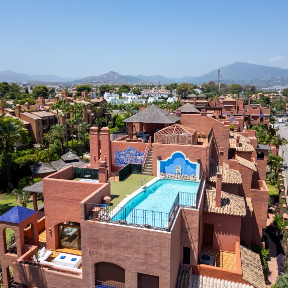 Penthouse Alhambra Del Golf