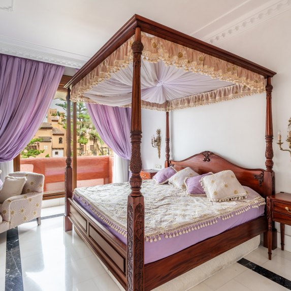 Penthouse Alhambra Del Golf