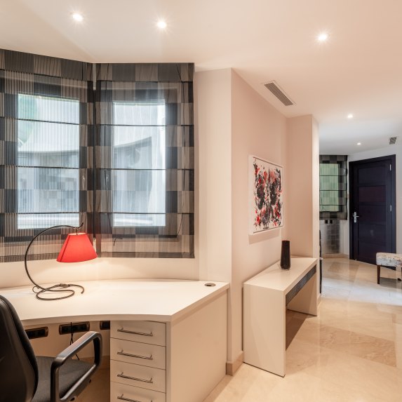 Apartment Laguna de Banus