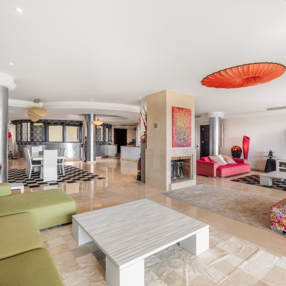 Apartment Laguna de Banus