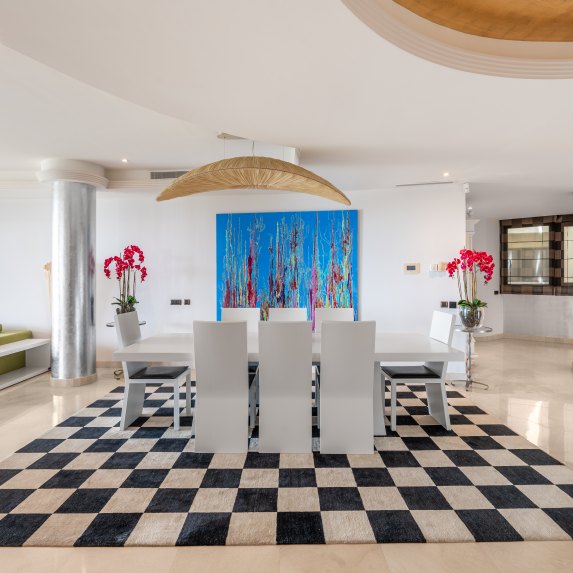 Apartment Laguna de Banus