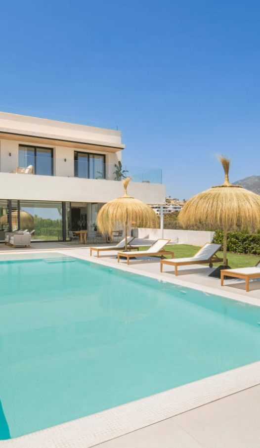 Villa with Mountain Views in La Cerquilla