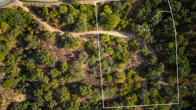 PARCELA ORIENTADA AL OESTE EN LA ZAGALETA
