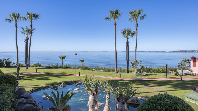 TORRE BERMEJA 1802 | APPARTEMENT EN REZ-DE-CHAUSSÉE ENTIÈREMENT RÉNOVÉ À TORRE BERMEJA, ESTEPONA