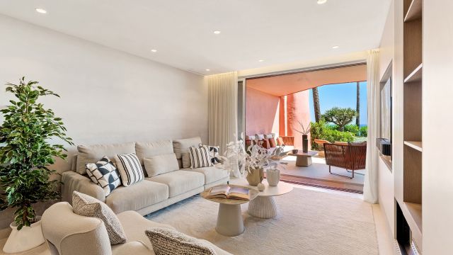 MENARA BEACH 1201 | LUJOSO APARTAMENTO EN PLANTA BAJA CON VISTAS AL MAR EN LA NUEVA MILLA DE ORO