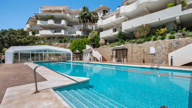 ALOHA HILL 101 |EXCLUSIVO ÁTICO DÚPLEX CON VISTAS AL MAR EN NUEVA ANDALUCÍA