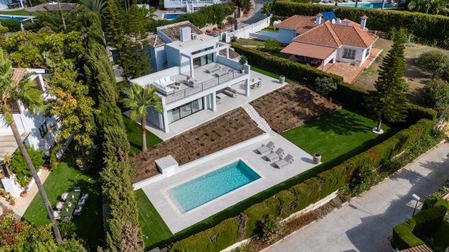 47 ACACIAS |MEDITERRANEAN VILLA WITH SEA VIEWS IN ELVIRIA, EAST MARBELLA