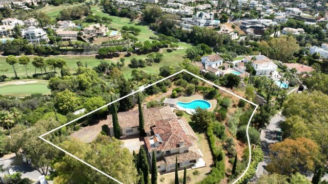 HERROJO 53 |EXCLUSIVO PROYECTO DE TRES VILLAS DE LUJO EN EL HERROJO, BENAHAVÍS