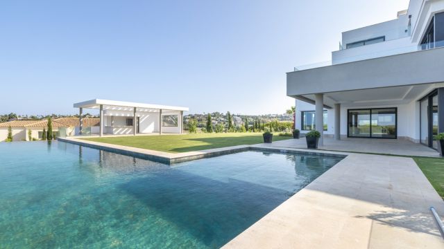 VILLA KIVIR | EXCEPCIONAL VILLA CONTEMPORÁNEA EN SOTOGRANDE ALTO