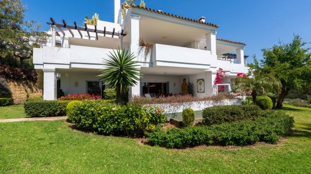 MONTE PARAISO COUNTRY CLUB 14-2 | EXCLUSIVE APARTMENT IN MONTE PARAÍSO COUNTRY CLUB, MARBELLA’S GOLDEN MILE