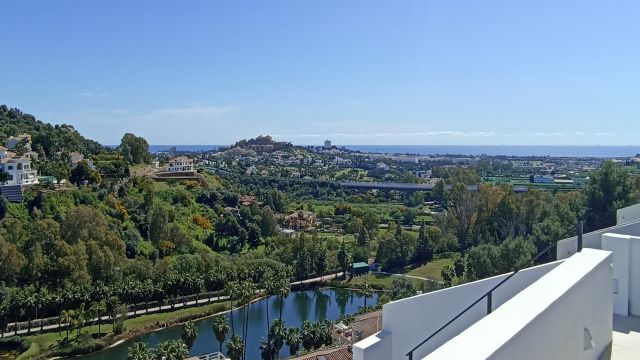 Penthouse te koop in La Quinta, Benahavis