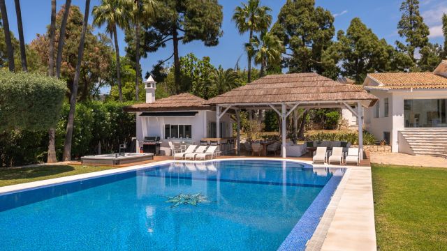 HACIENDA LAS CHAPAS | ELEGANTE VILLA MEDITERRÁNEA EN HACIENDA LAS CHAPAS