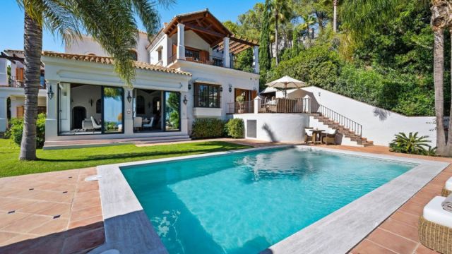 VILLA PALMIRA | ANDALUSISCHE VILLA MIT MEERBLICK IN EL MADROÑAL, BENAHAVÍS