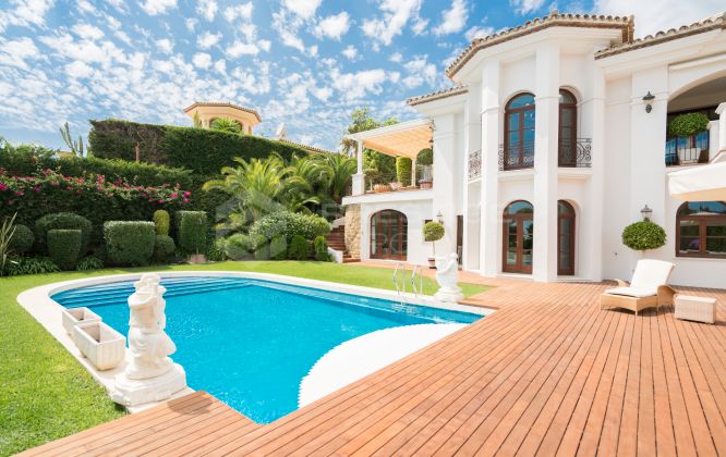 Charming Mediterranean villa in Sierra Blanca, Marbella