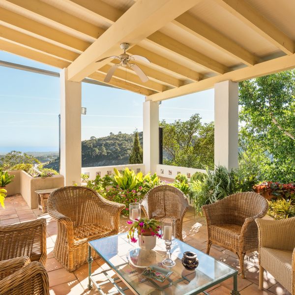 Elegante villa en el Madroñal en Marbella
