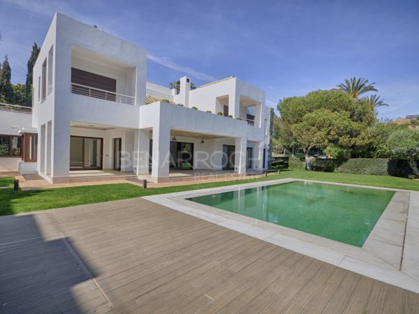 Villa contemporanea en Altos Reales, Milla de Oro Marbella