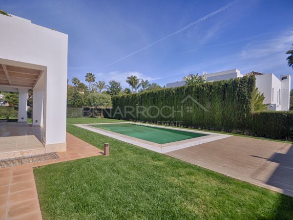 Villa contemporanea en Altos Reales, Milla de Oro Marbella