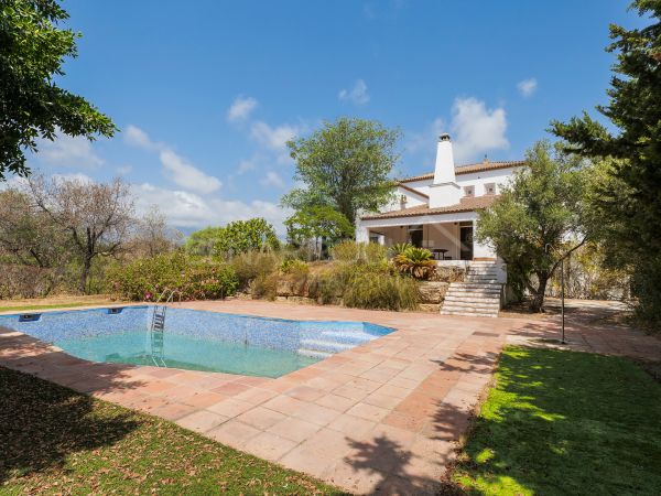 Villa estilo mediterráneo en la Nueva Milla de Oro, Estepona