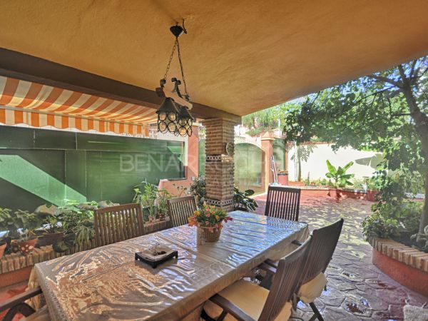 Pareada familiar en Bellavista, Marbella Este