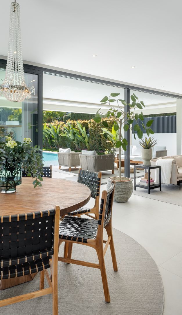 Villa with Mountain Views in La Cerquilla