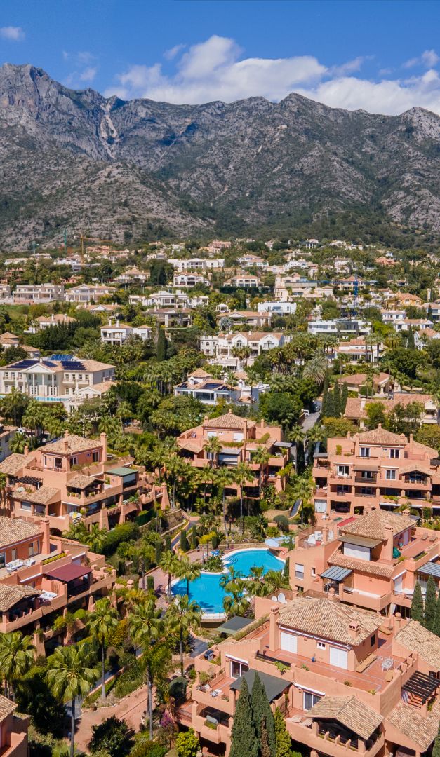 Spacieux appartement avec jardin à Lagos de Sierra Blanca, Marbella Golden Mile