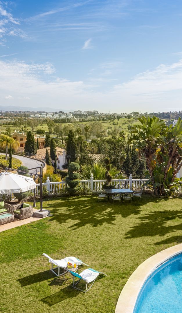 Charming Villa with Panoramic views in El Paraiso Alto, Benahavís