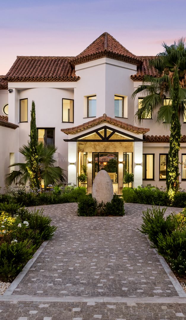 Villa de Lujo con Vistas al Mar y Spa en Los Flamingos