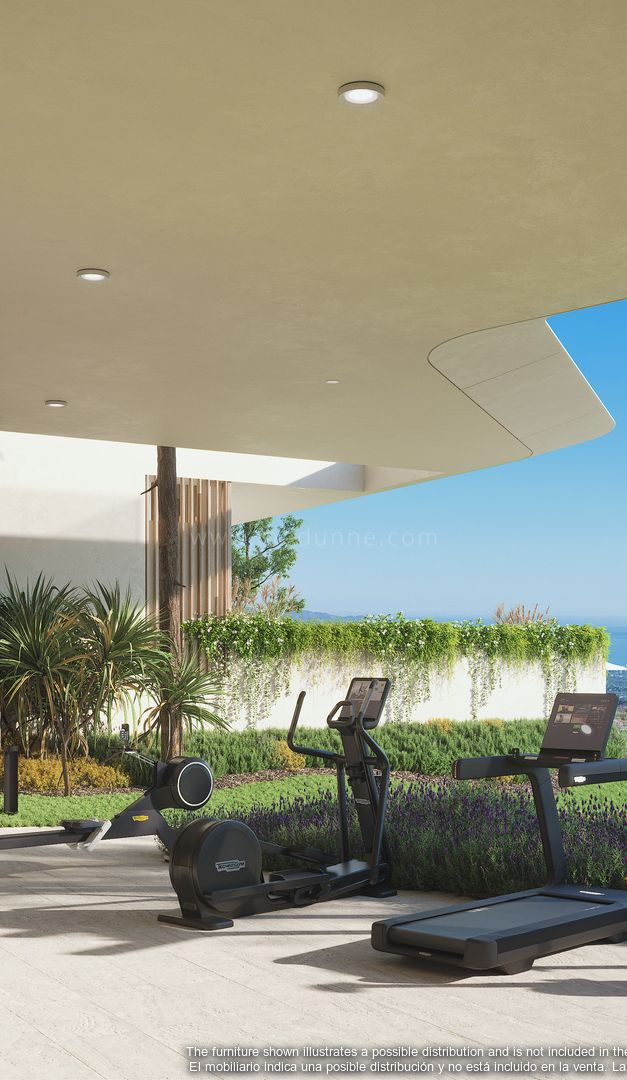 Modern three-bedroom penthouse with private solarium