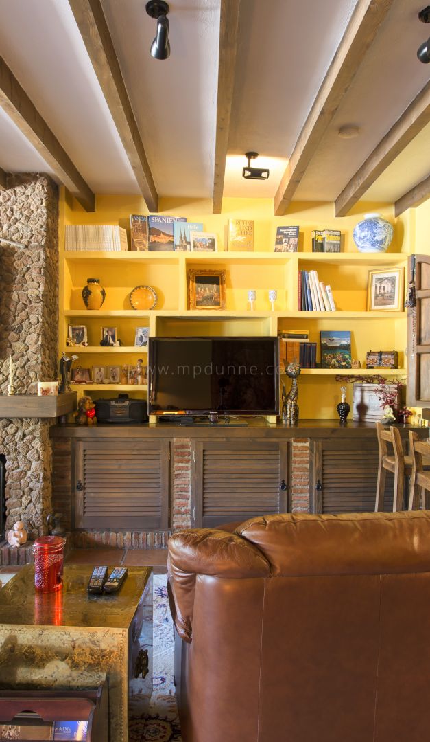 Charmantes Stadthaus mit Bergblick in Benahavís