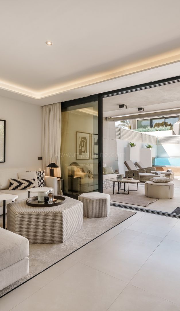 Villa adosada junto a la playa, Puerto Banús