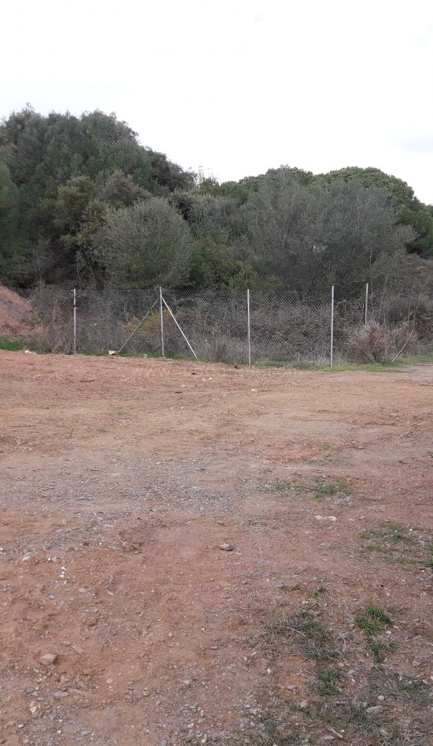 Terrain constructible polyvalent à Reserva de Marbella