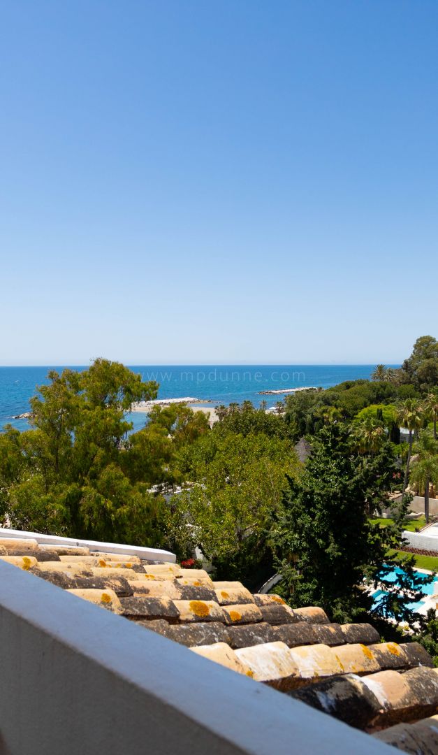 Penthouse en première ligne de plage à Puerto Banús - Vue sur la mer