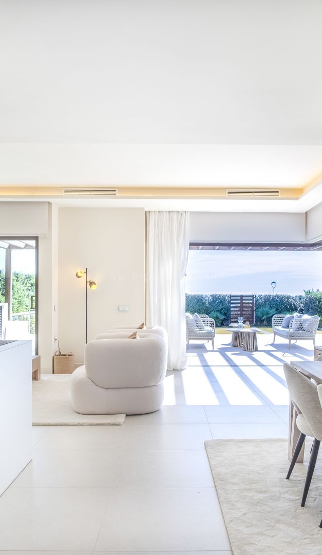 Villa en Bord de Mer avec Vue sur la Mer sur la Nouvelle Mille d’Or