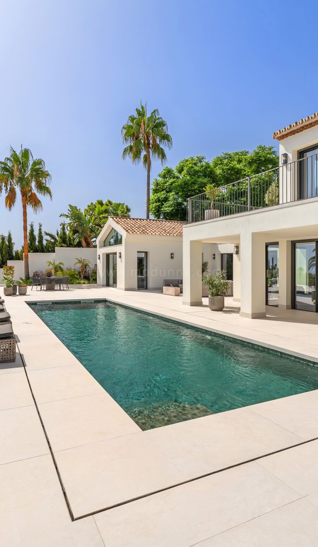 Villa andalouse avec vues méditerranéennes sur le Golden Mile de Marbella