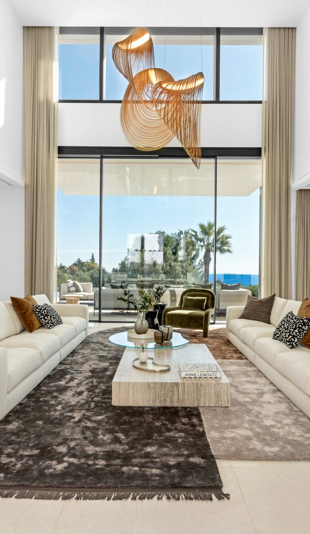 Luxusvilla mit Panoramablick auf das Meer in Cascada de Camoján