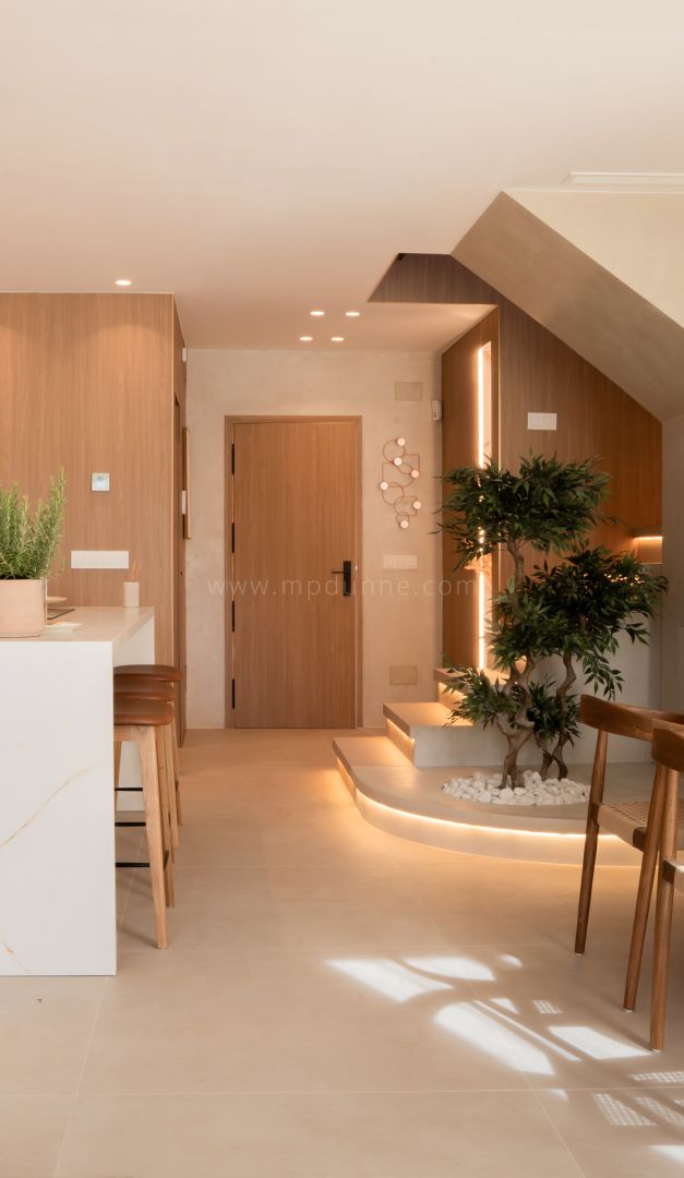 Maison de Ville Moderne en Bord de Mer près de Puerto Banús