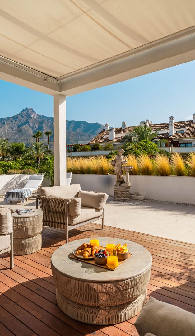 Penthouse Duplex avec Vues sur la Montagne sur la Mille d’Or de Marbella