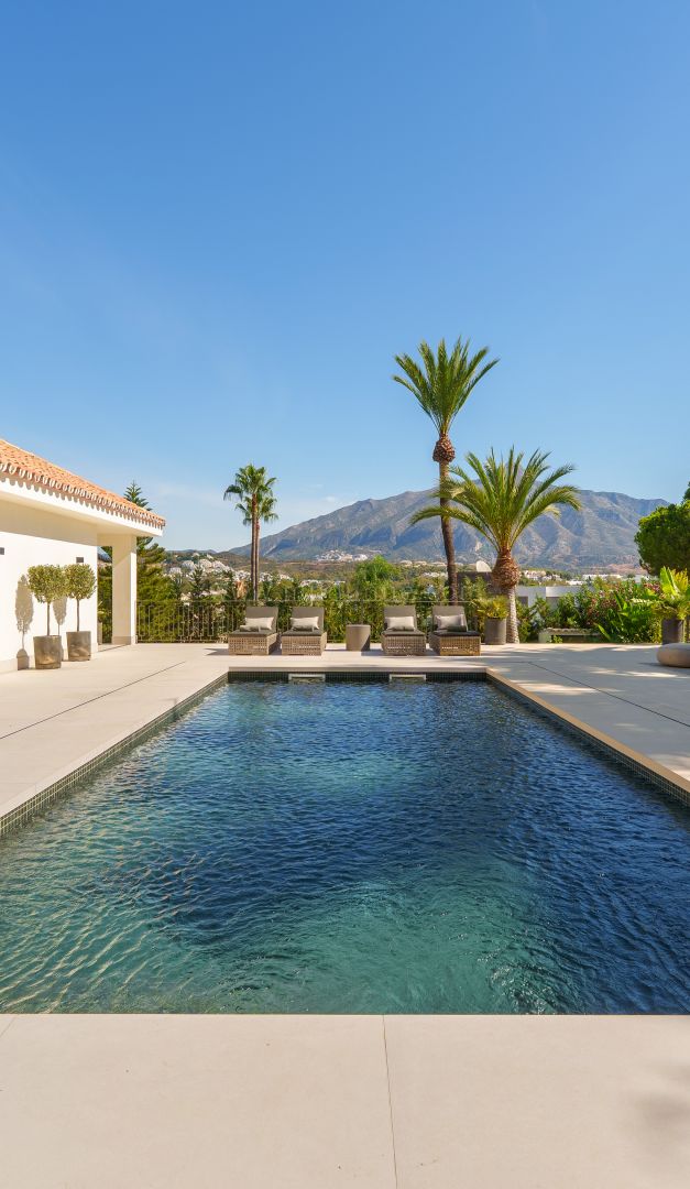 Villa mit Bergblick in Nueva Andalucia Marbella