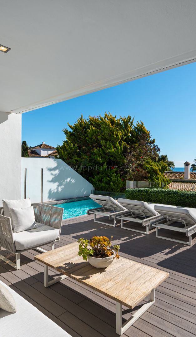 Villa Mitoyenne avec Vue sur la Mer à Puente Romano, Marbella