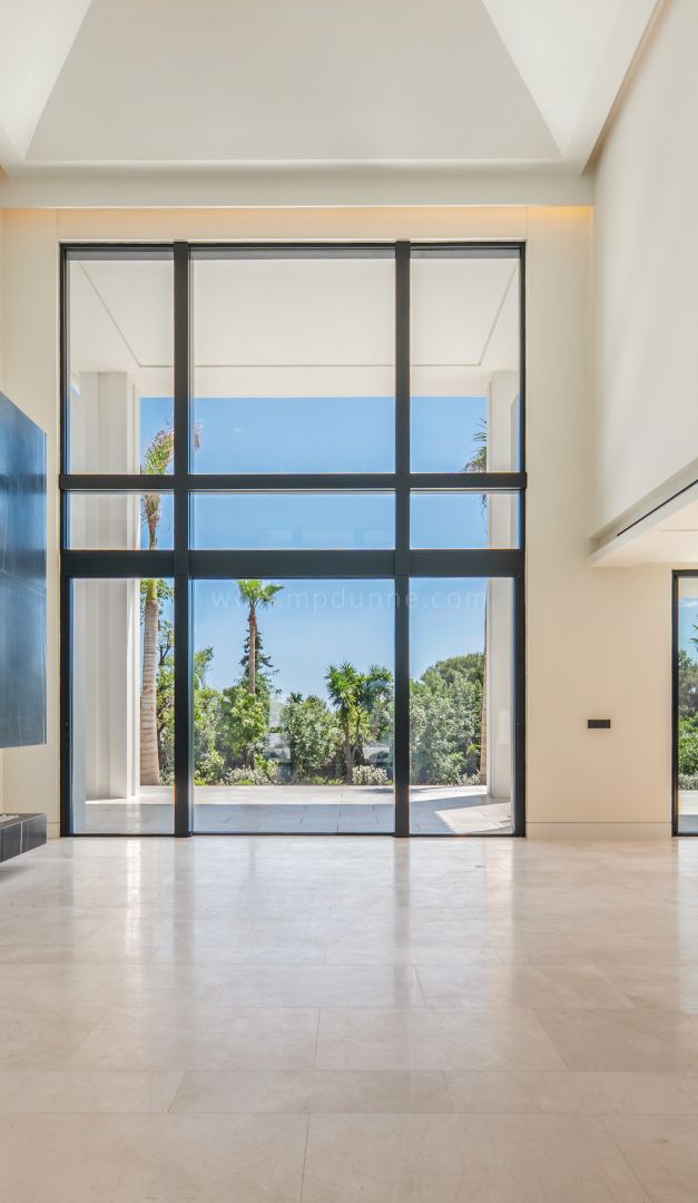 Modern Villa in Rocio de Nagüeles, Marbella Golden Mile