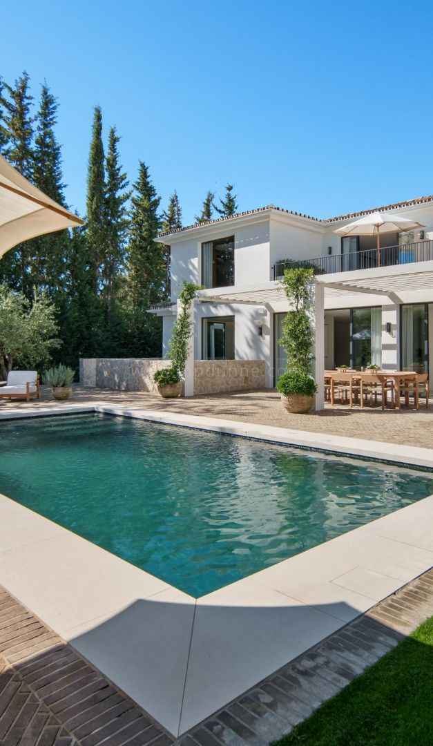 Frontline Golf Villa, Las Brisas, Nueva Andalucía