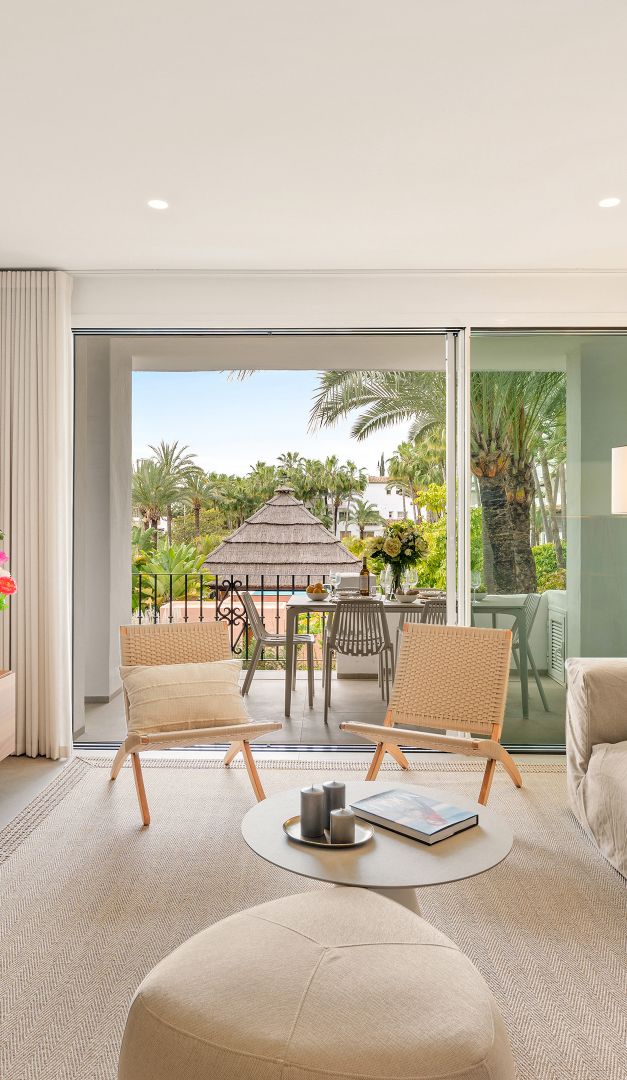2-Bed Apartment, Marina Puente Romano, Marbella