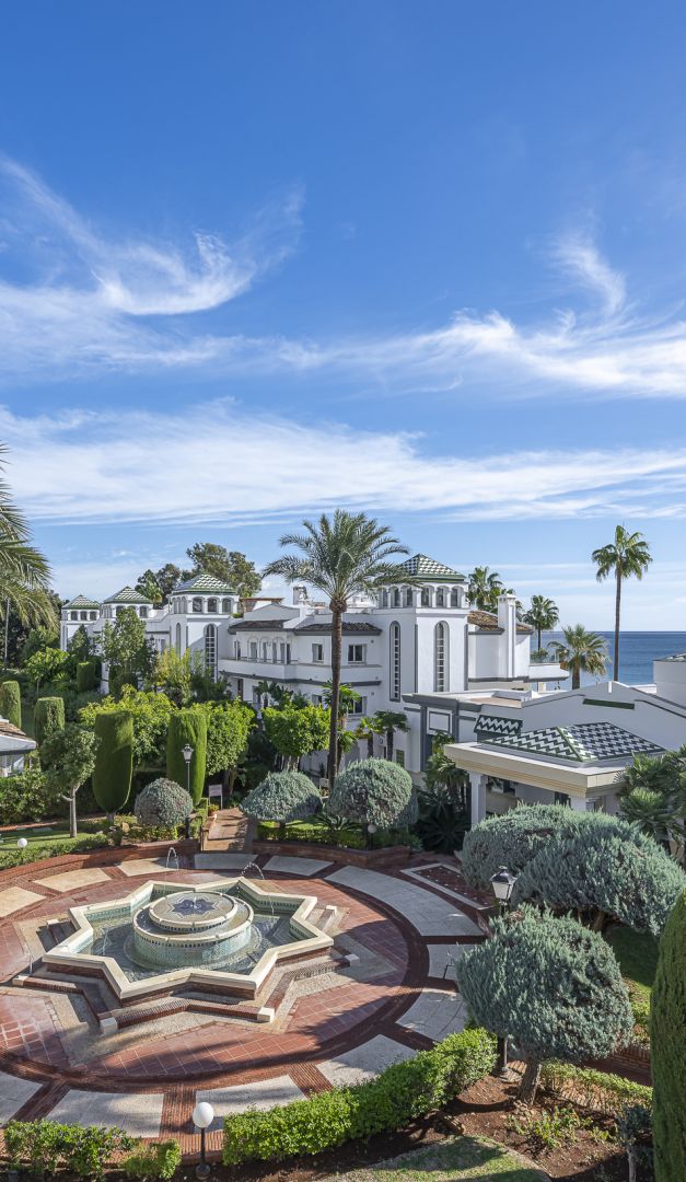 3-Zimmer-Modernes Penthouse an der Neuen Goldenen Meile