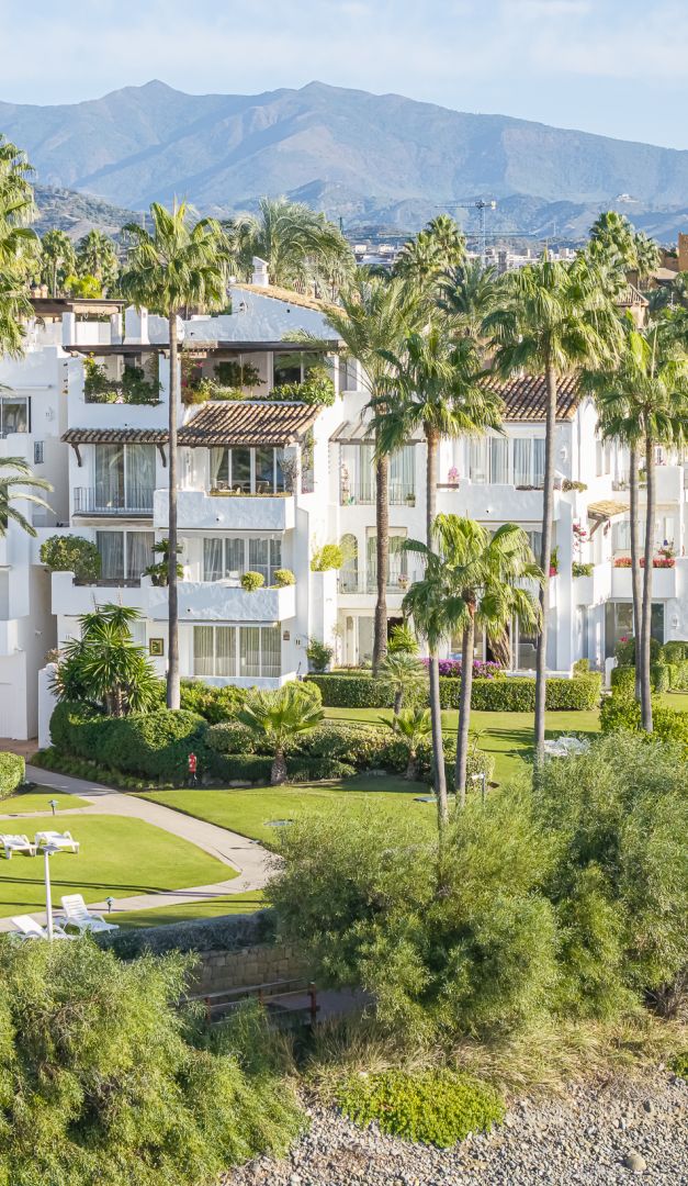 Apartamento Moderno en Planta Baja en la Nueva Milla de Oro, Estepona