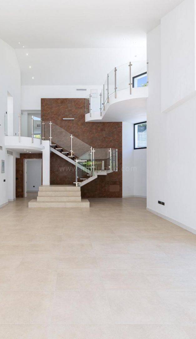 Villa Moderna en Alta Vista, San Pedro de Alcántara