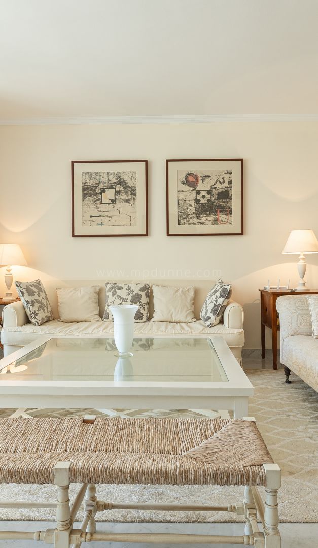 Elegant Apartment in Marina Puente Romano, Marbella